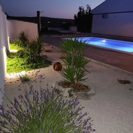 Hébergement de vacances Belvedere *